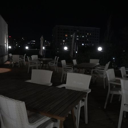 Gastello Hotel ビシュケク エクステリア 写真